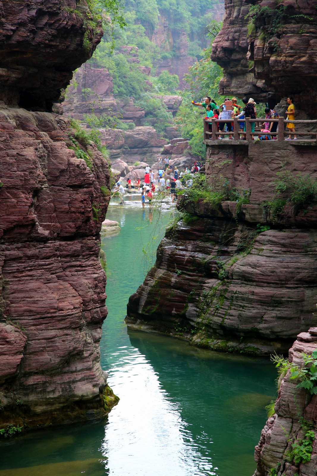 丽江到家是否有飞机服务以及旅游住宿全面攻略