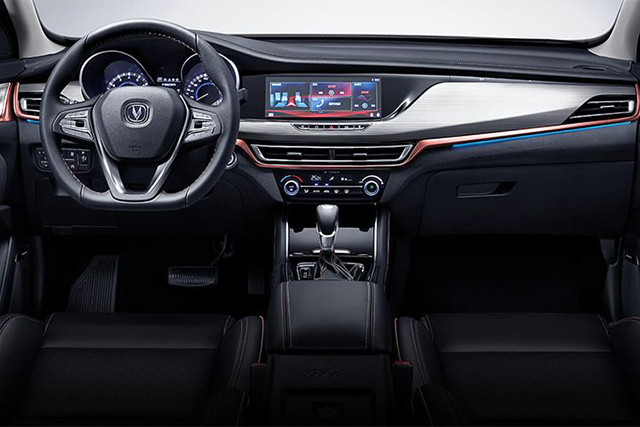 年轻人的代步神器,全新逸动xt预售8万元起