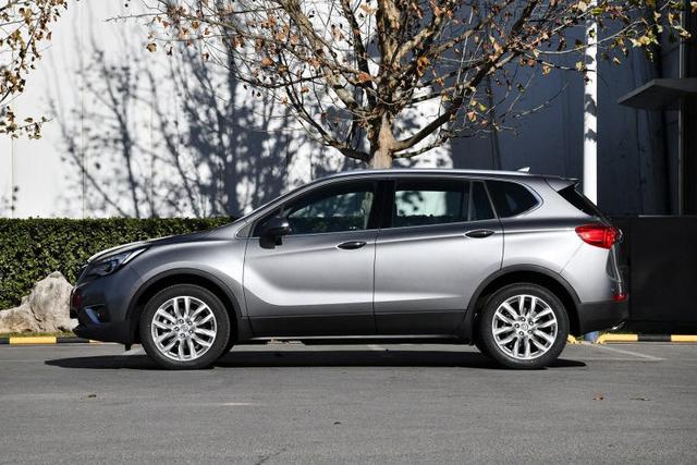 同样是合资SUV,为何汉兰达要加价提车,而它没