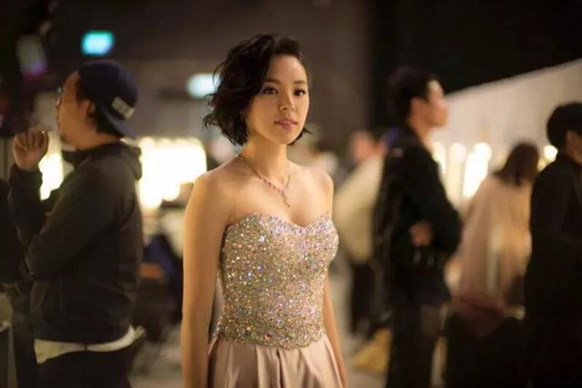 37岁tvb小花感慨:辛苦了|谭凯琪|小室哲哉|山顶_新浪新闻