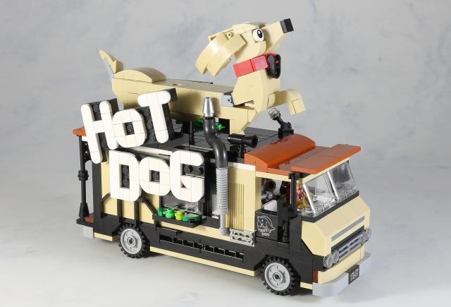 乐高moc作品欣赏,戊戌年的热狗餐车