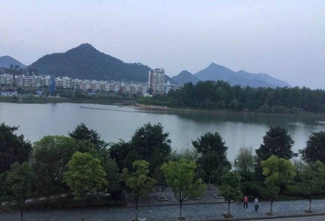 这座被称为江西省北大门的城市, 终于从四线变成三线