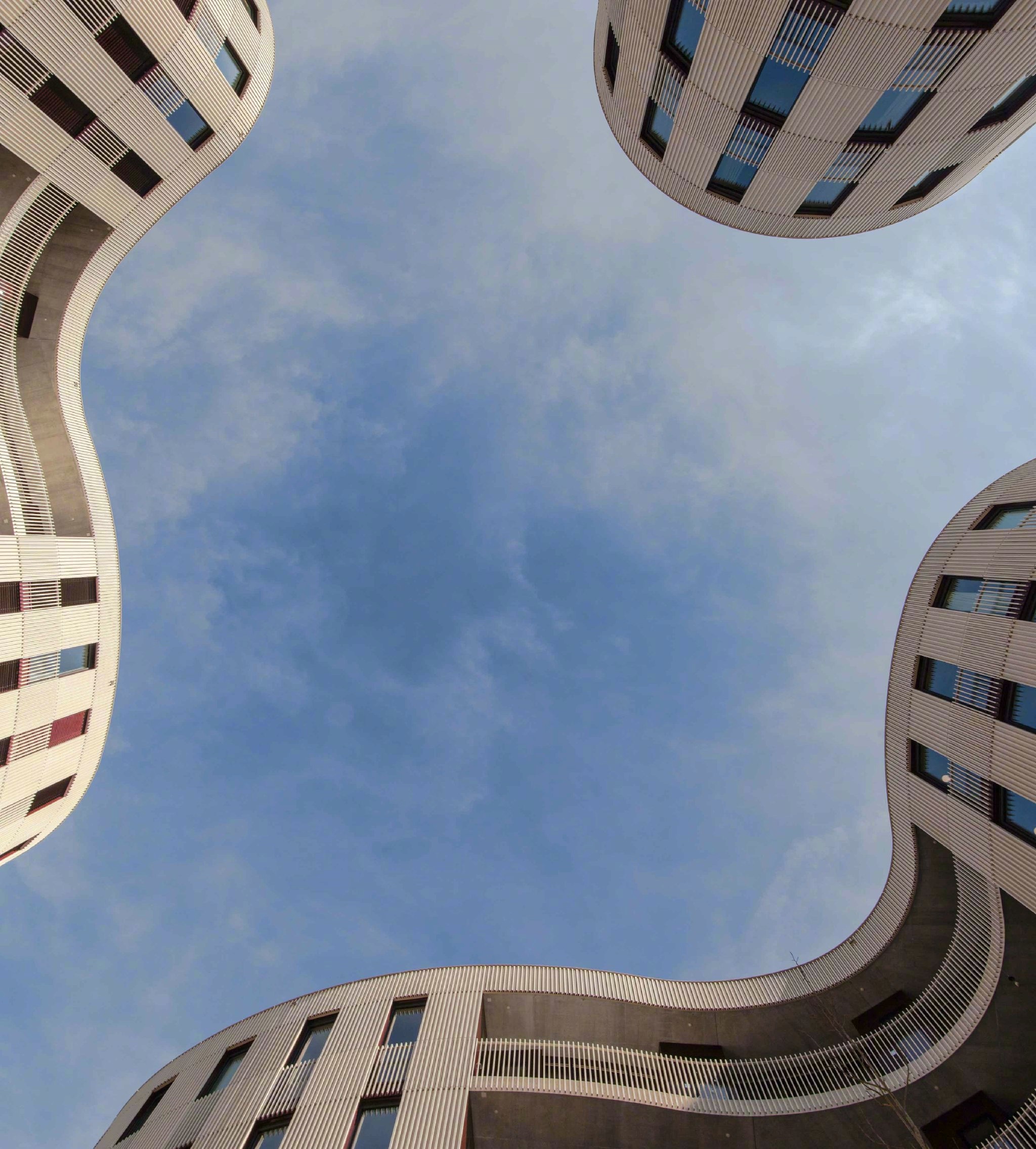 对称和重复,瑞士摄影师 philipp heer 建筑摄影 早上好.