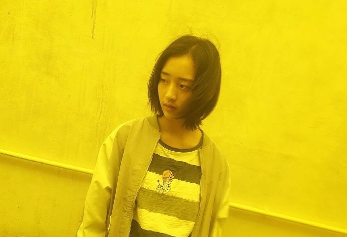 时代峰峻签约首个女艺人, 成为TFBOYS唯一的