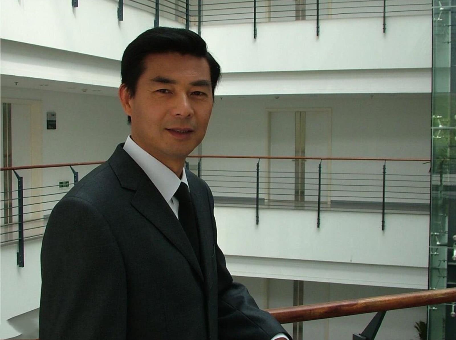 出道32年零绯闻,却因癌症去世|癌症|情深深雨蒙蒙|曹秋根_新浪新闻