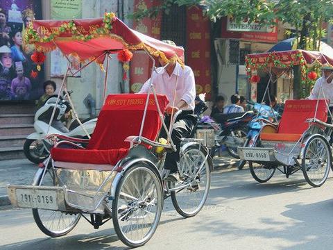 越南的交通工具“客先死”，设计很奇葩，网友：因为他们爱放屁！|越南|游客|网友_新浪新闻