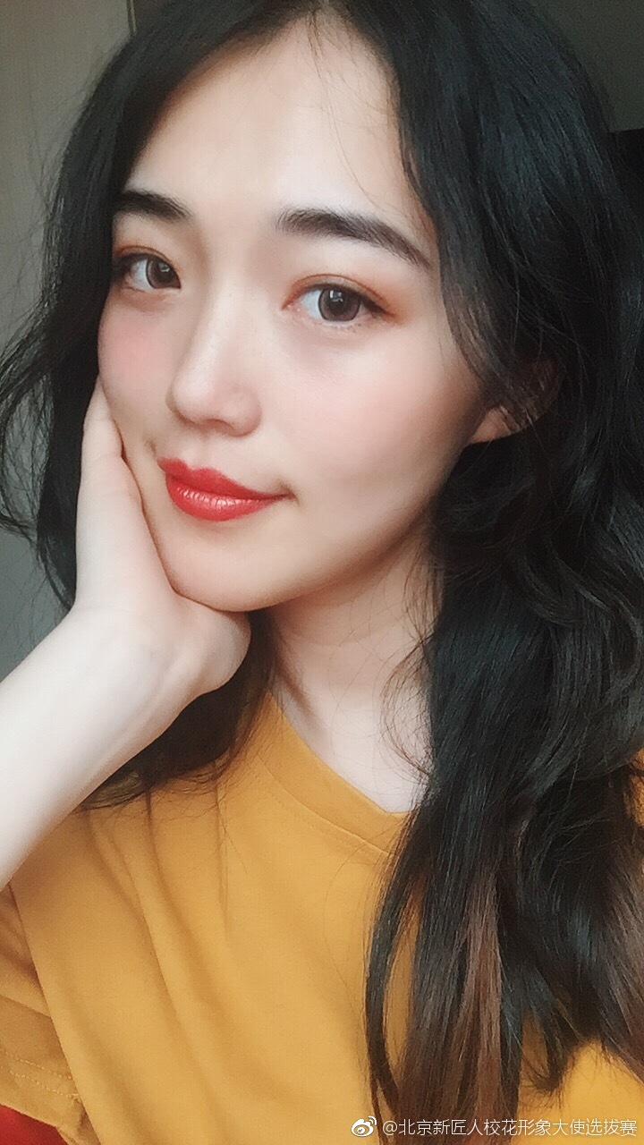 微博: 天津大学生 身高167 喜欢:美术|千艺|梅超|朱学东_新浪新闻