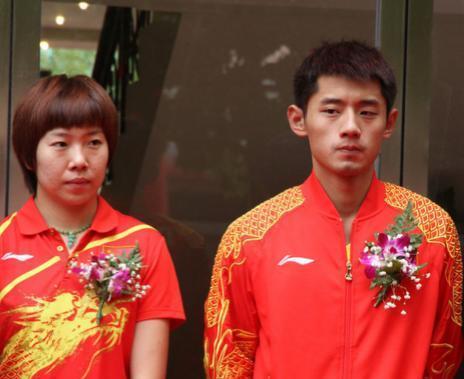 李晓霞度蜜月方式太刺激! 网友调侃: 把老公扔家里了