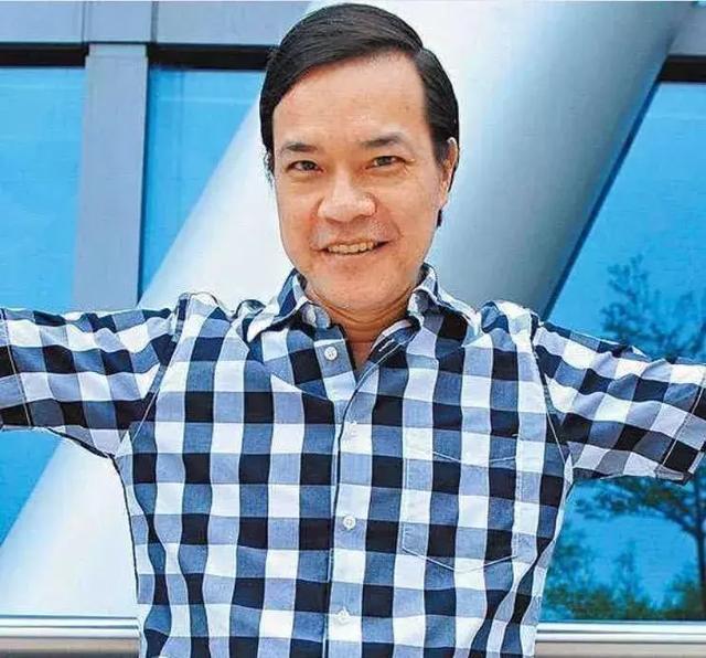 58岁资深艺人颈部有肿块 坦言:死亡前的疼痛才恐怖