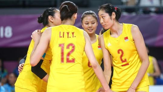 郎平揭秘中国女排12号秘密 她与朱婷不是一个类型盼她成为张蓉