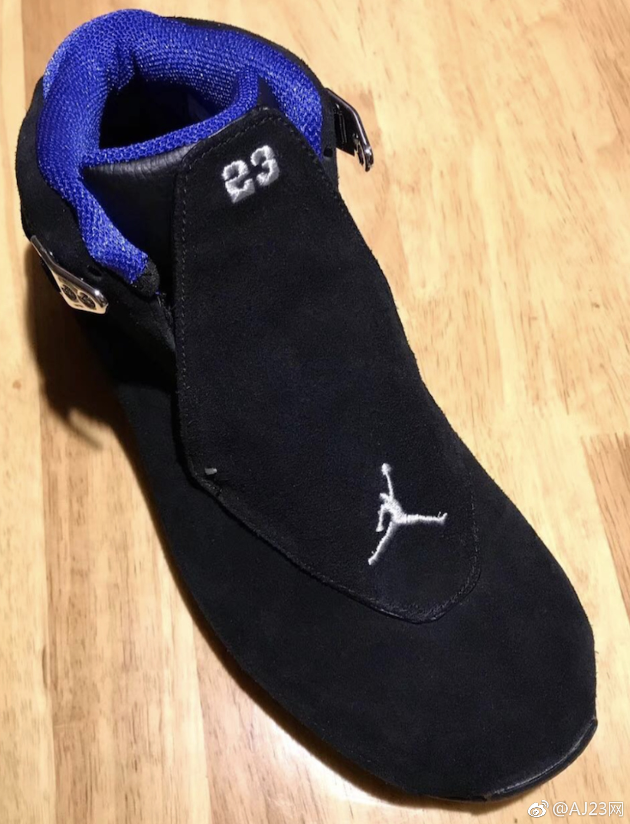 air jordan 18 og "black/sport royal" 2018 retro 10月25日发售