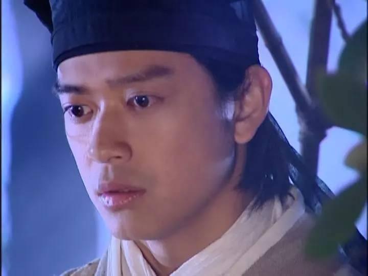 因为很久没看到陈晓东现身,很多人都震惊了!这还是当年的男神吗?