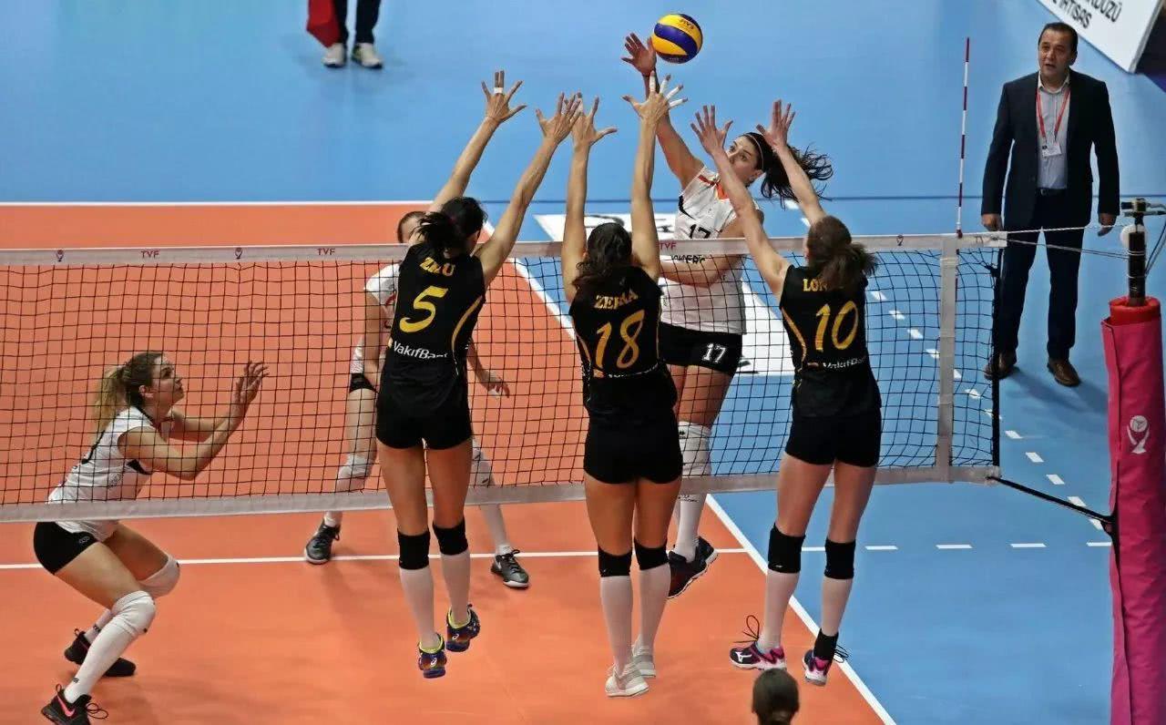 好在,在于印尼鹰航的比赛中,许若亚用行动再现了她重炮手的风采.