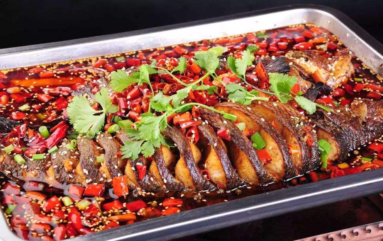 烤鱼这么做最好吃 家庭自制烤鱼 重庆祖传秘制烤鱼技术