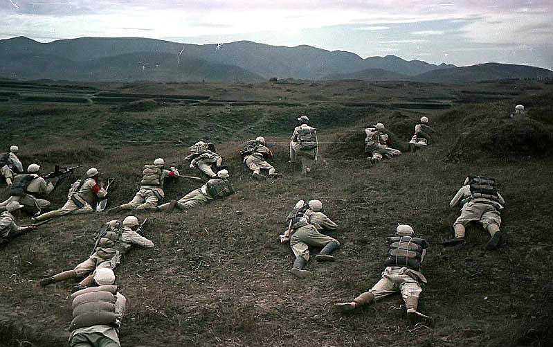 实拍1949年解放军图4进行大兵团的联合演习