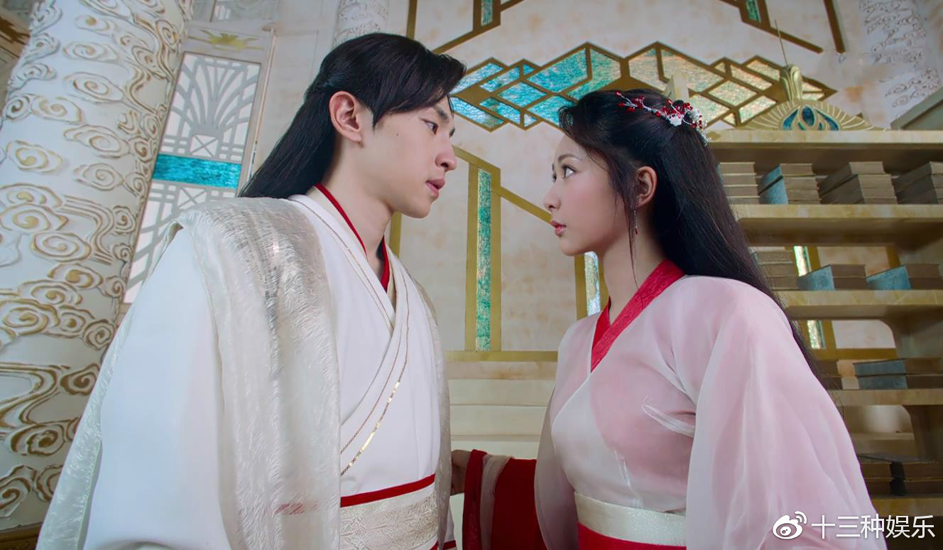 《香蜜沉沉烬如霜》邓伦一笑百花盛开,杨紫卖萌太可爱