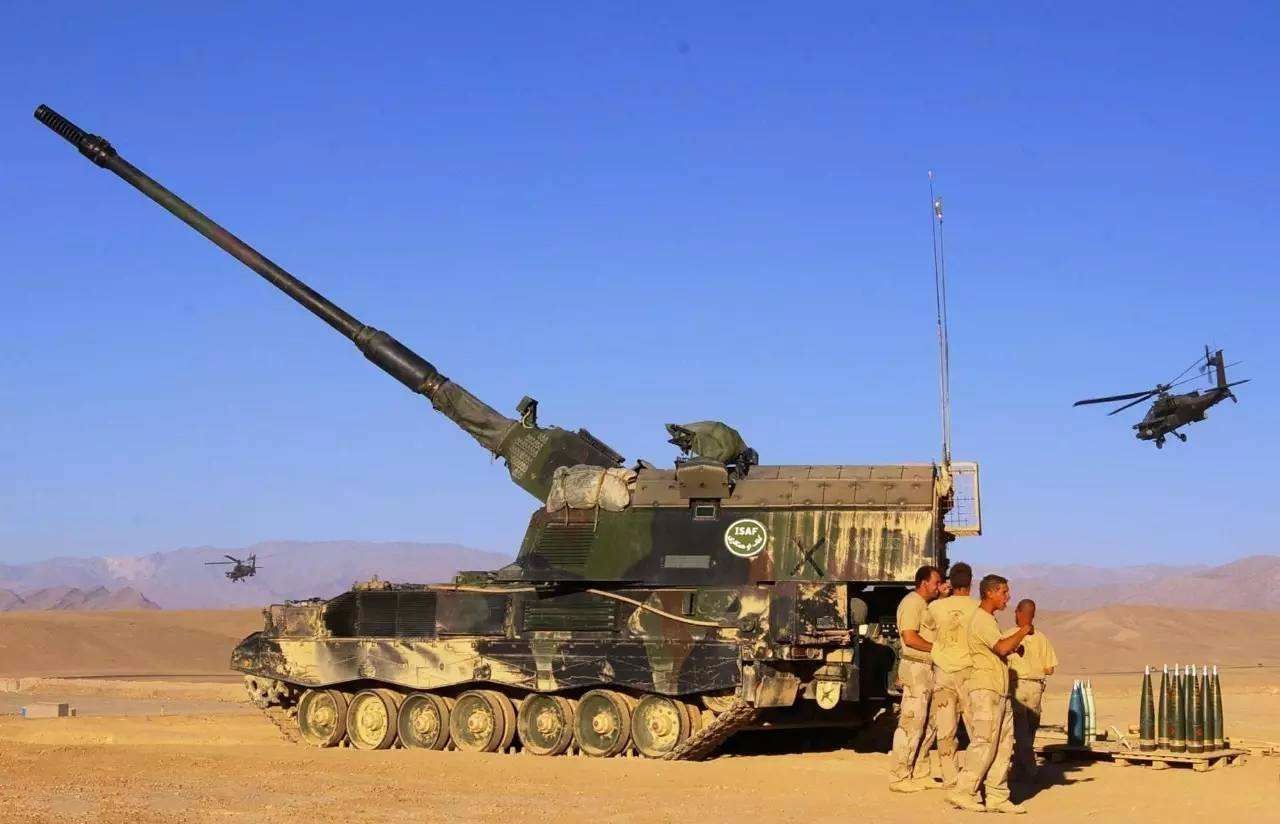 5分钟倾泻200发炮弹:中国130舰炮火力超过陆军炮兵营