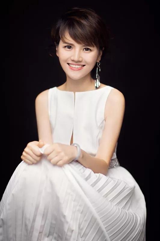 肖颖长沙吃喝玩乐创始人褚矗唯港时尚集团联合创始人兼副总裁明伟长沙