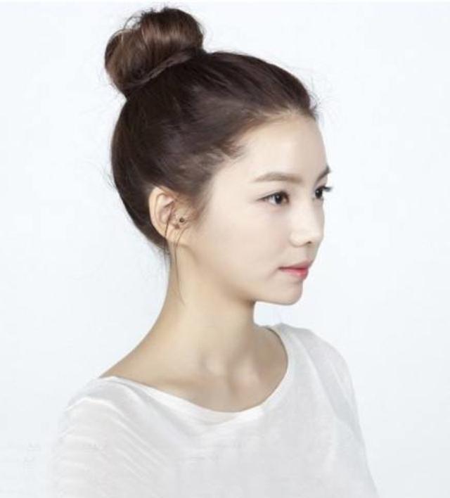 最爱女生丸子头