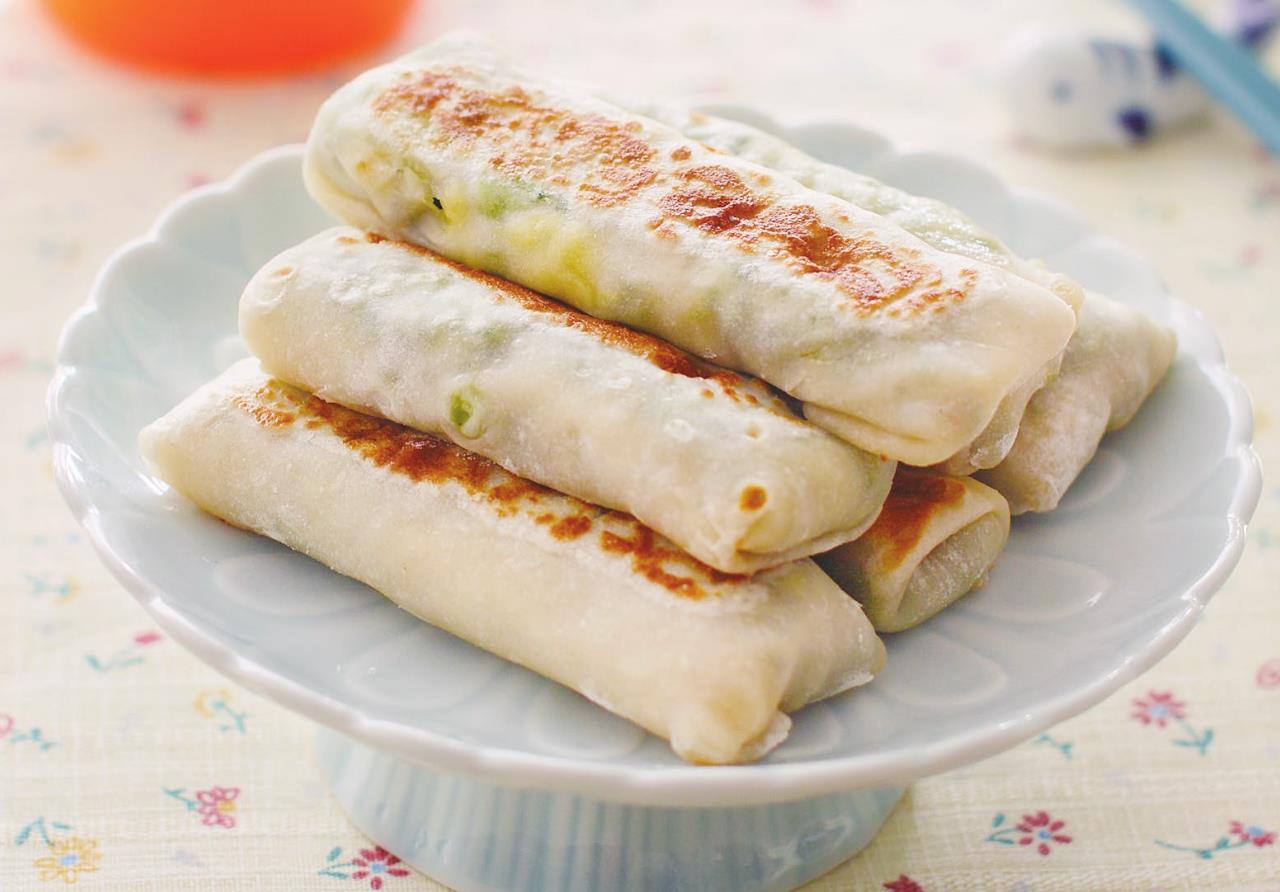 茼蒿小卷饼,一步一步教你做