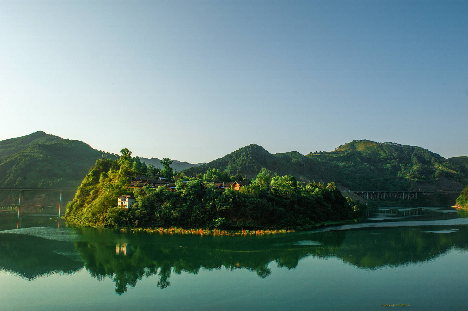 绿树村边合,青山郭外斜.|绿树|青山_新浪新闻