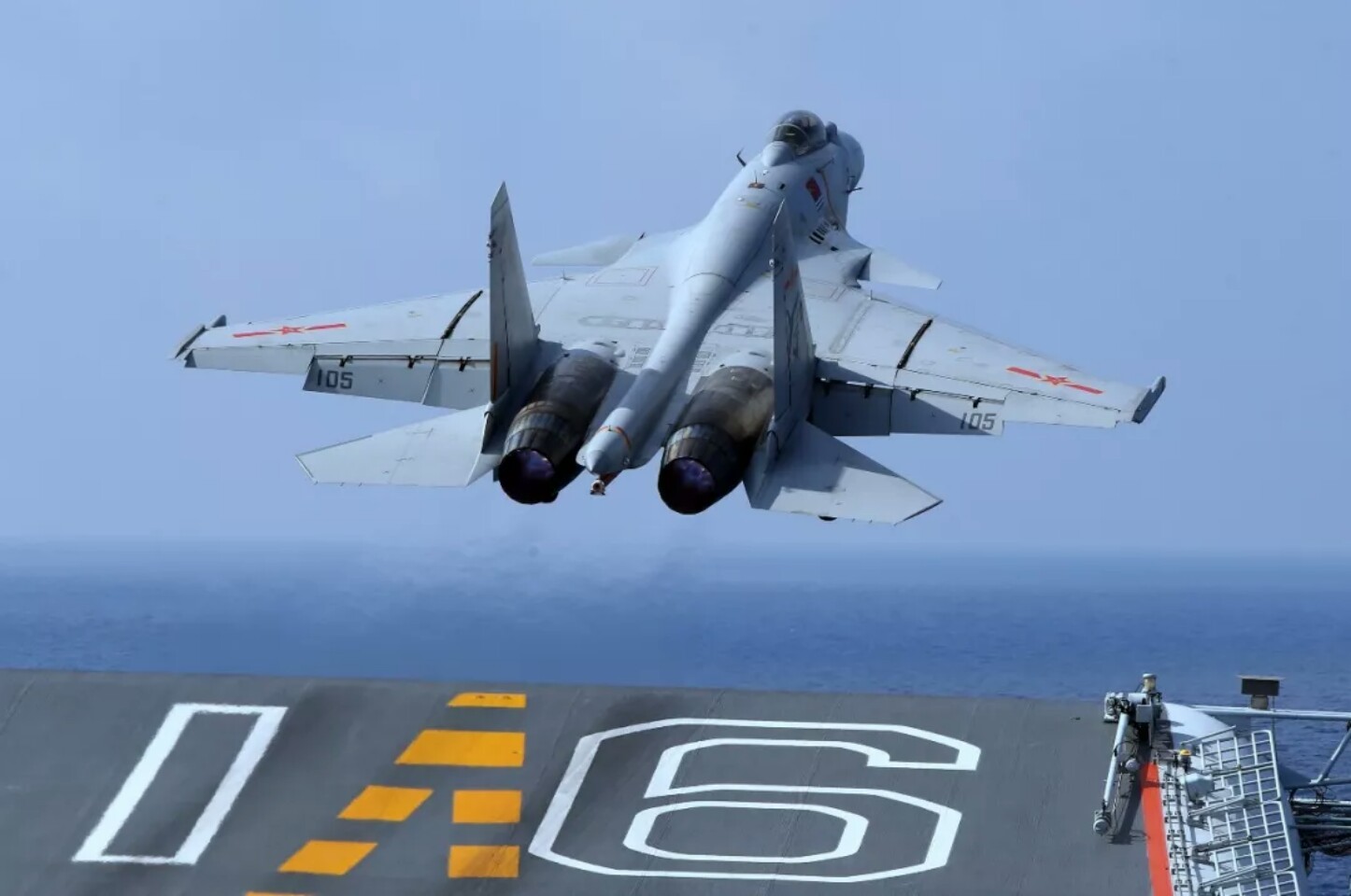 航母style太平洋上中国航母的一天