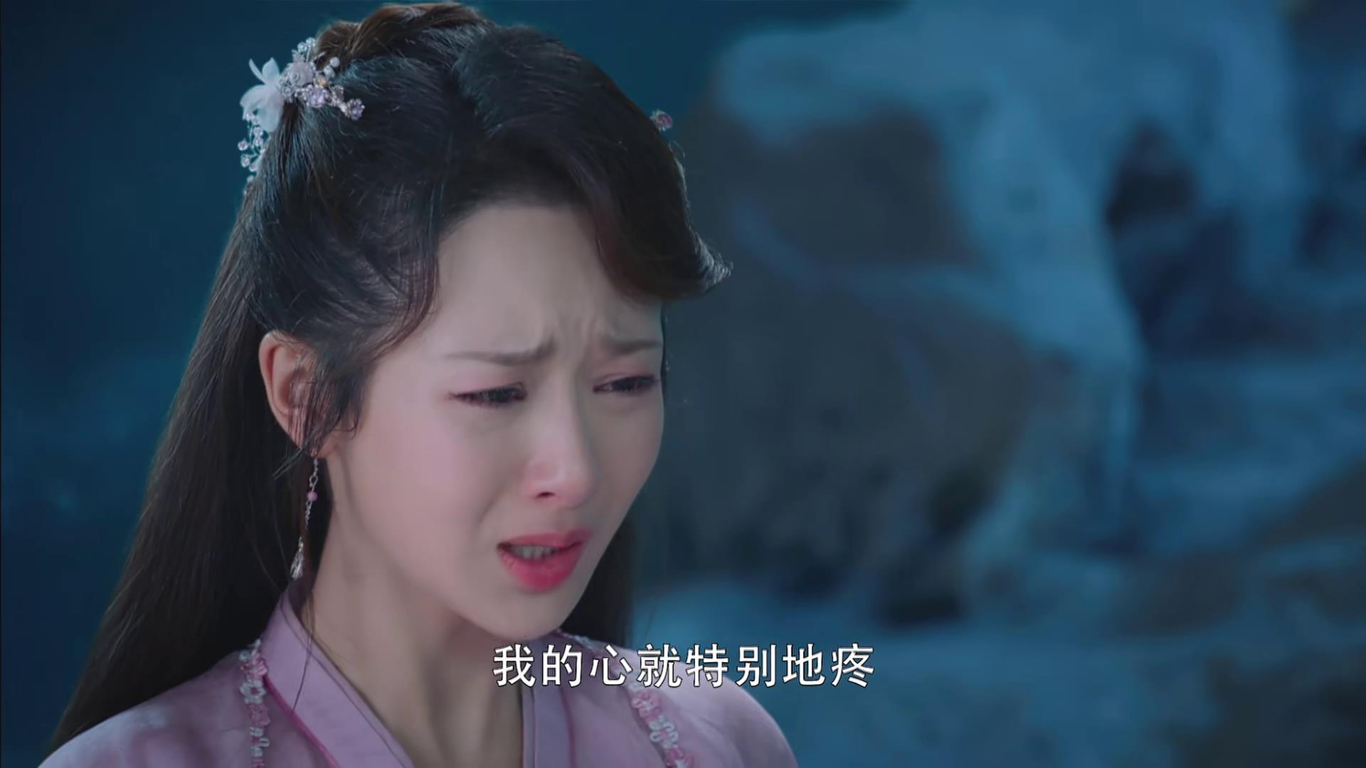 香蜜:锦觅决定嫁给润玉,还让凤娃不要靠近她,凤娃心碎流泪