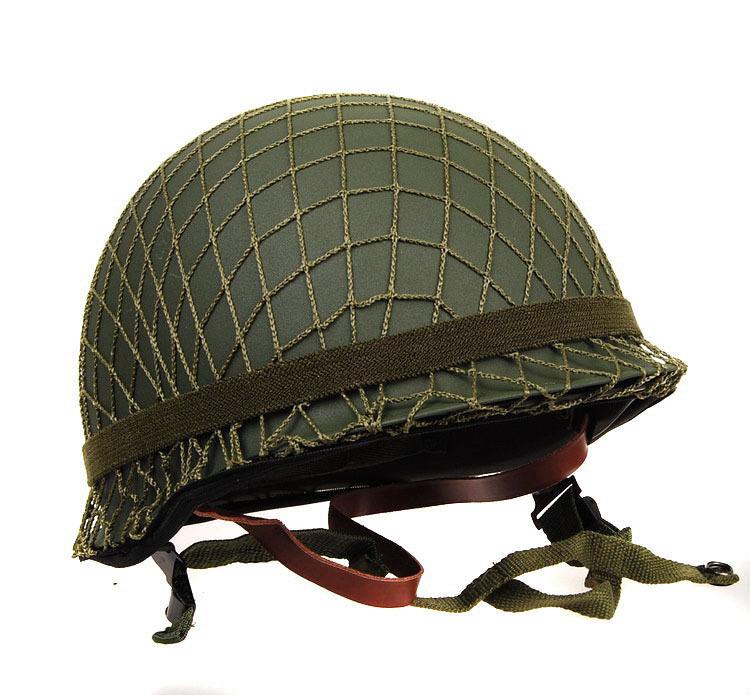 二战时美国士兵的头盔上,为什么要安装一层渔网呢?