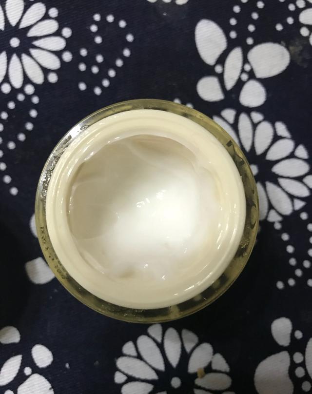 保湿面霜制作方法