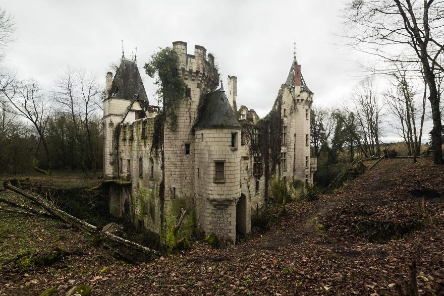 摄影师拍摄被遗弃的法国古堡每一栋都好可惜