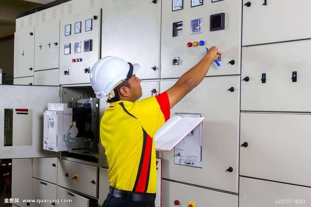 说起电工,其实一名合格的维修电工又是半个钳工,一下子就让人想起来