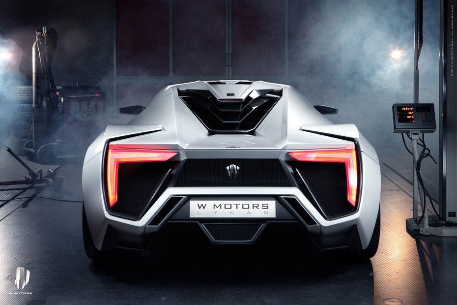 莱肯lykan hypersport 帅!(来自网络)