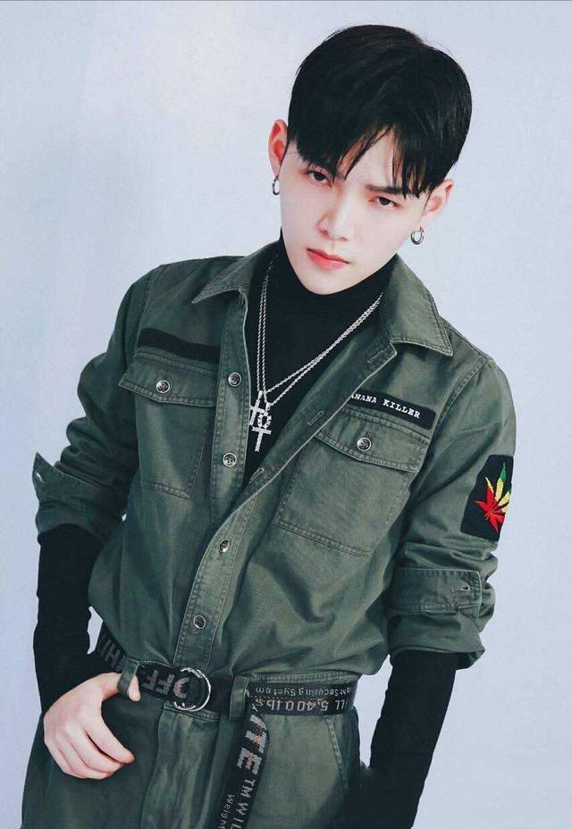 帅气可爱的朱星杰
