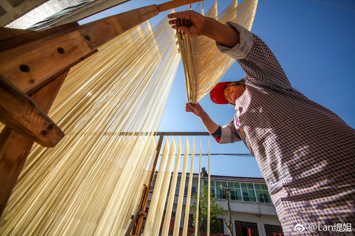 走到哪里都忘不了家乡的味道,安徽六安苏埠镇传统手工挂面制作93