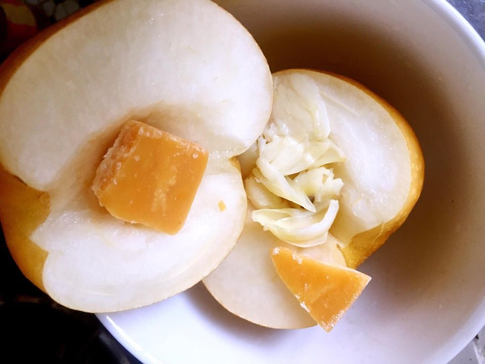 黄梨这样做,是最强止咳神器,不管感冒咳嗽还是流鼻涕,一次除根