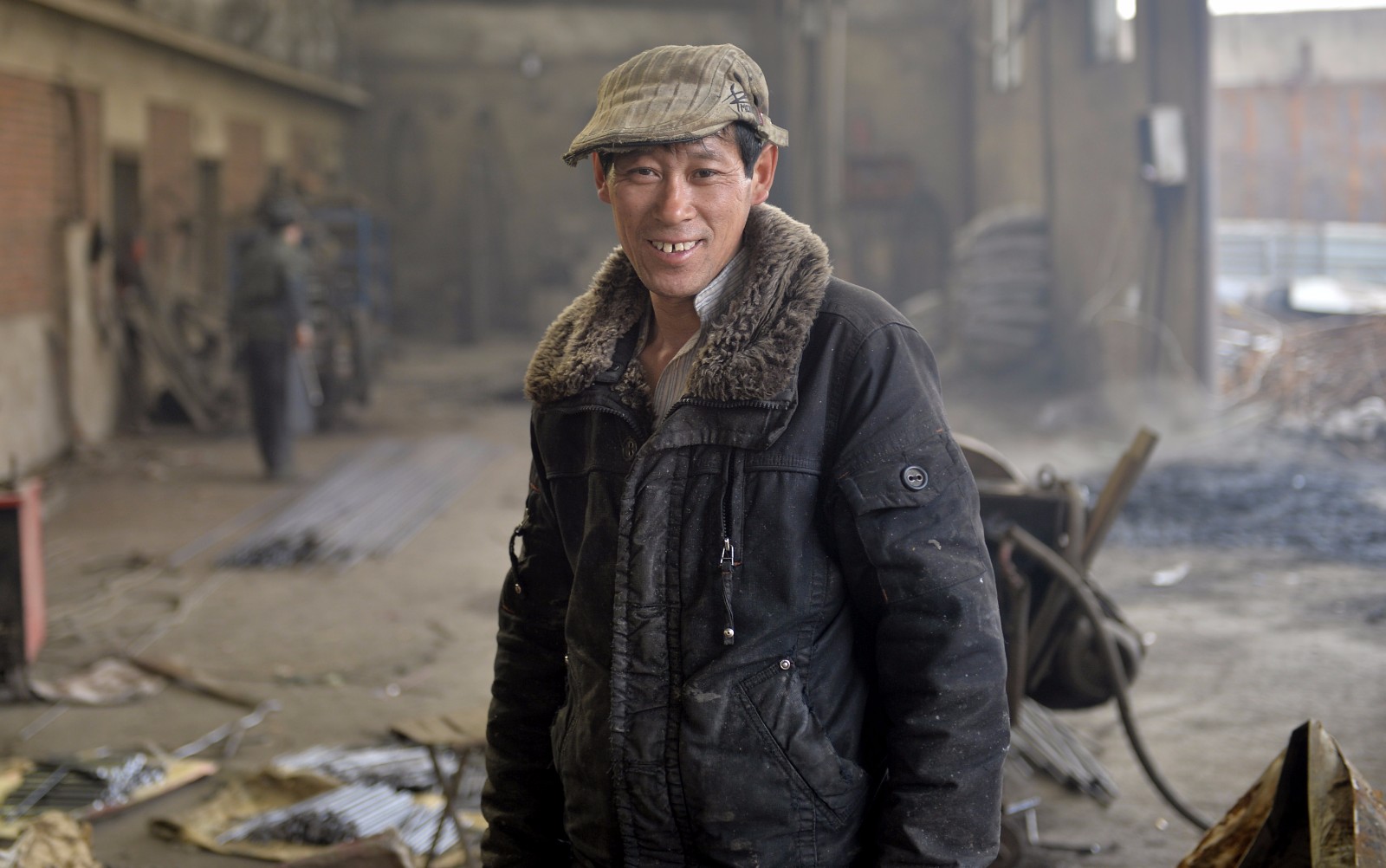 女儿早产仨月重2斤3两奇迹生还:农民工父亲每年献血回报社会