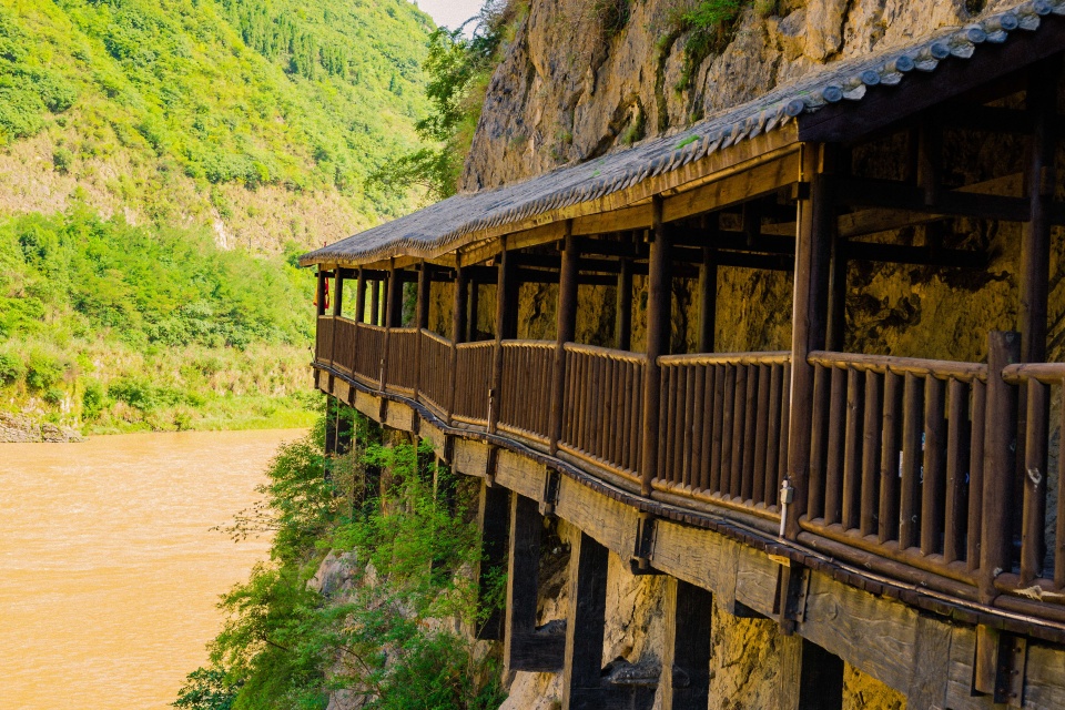千年蜀道,圆一次自己的英雄梦|蜀道|古栈道|明月峡_新浪新闻