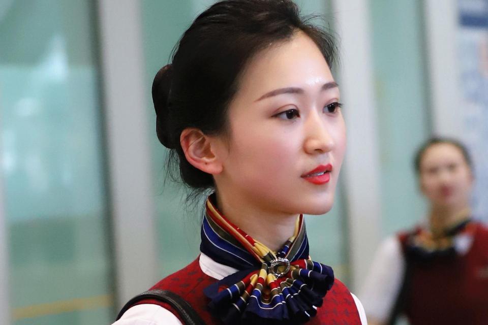 北京下飞机后,能够在机场看到这么多空乘姐姐,心里有点小开心~空姐这