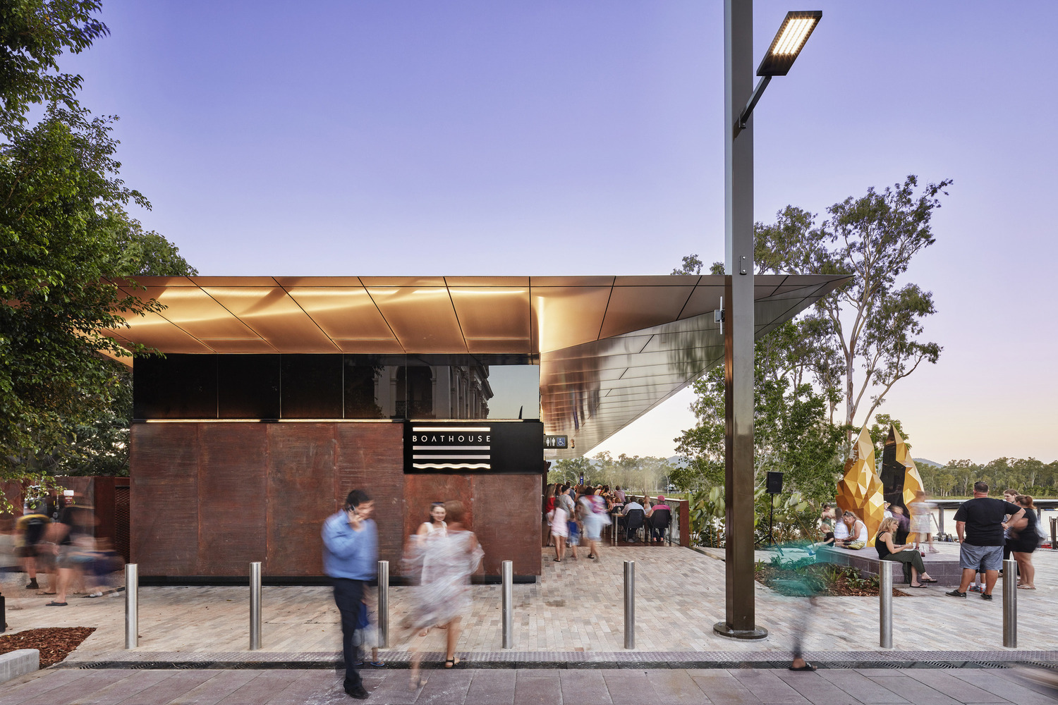 被飓风摧毁"洛克汉普顿河畔"复兴计划丨伍兹贝格事务所|伍兹|汉普顿