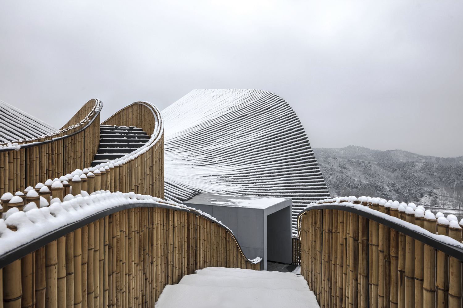 凤凰谷山顶艺术馆丨deeparchitects