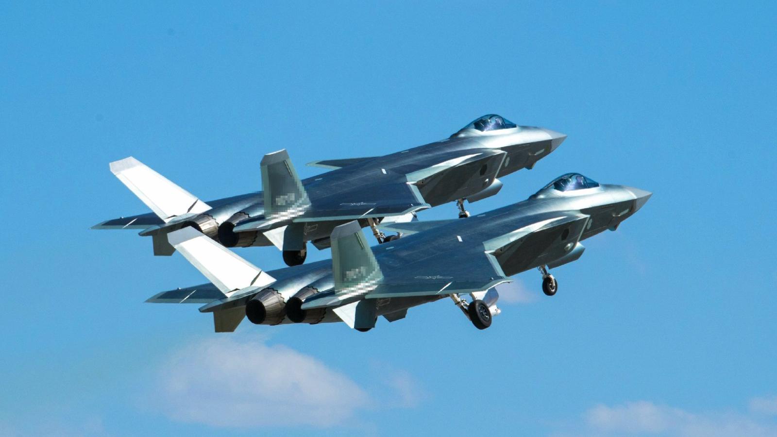 振奋!歼10可用肥皂水进行清洗 歼20用什么至今仍然是一个谜!