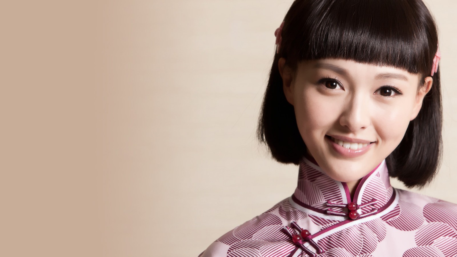 邱泽和唐嫣的婚纱照_邱泽唐嫣婚纱照(3)
