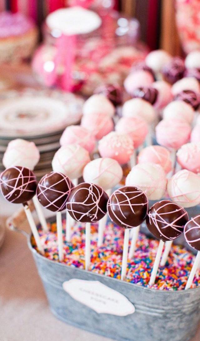 专属十二星座幸运糖果处女的好看到爆天蝎座的只能看不能吃