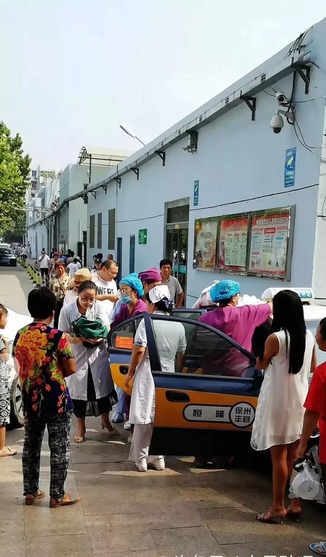 丰县一产妇出租车上生子,幸亏有他们!