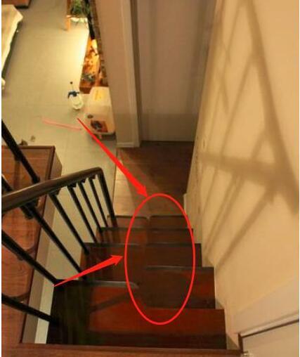 入住10天,朋友看上我家"错步楼梯",又要住几天,自己没家吗?