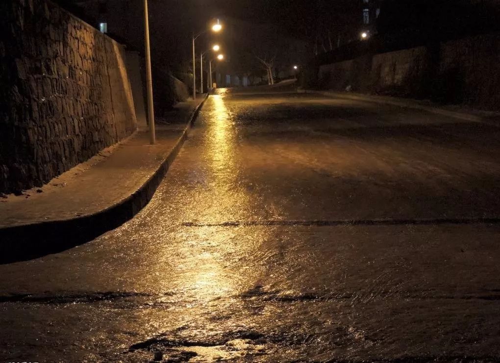 心理测试:你最害怕走哪条夜路,测你的自我防范意识有多强