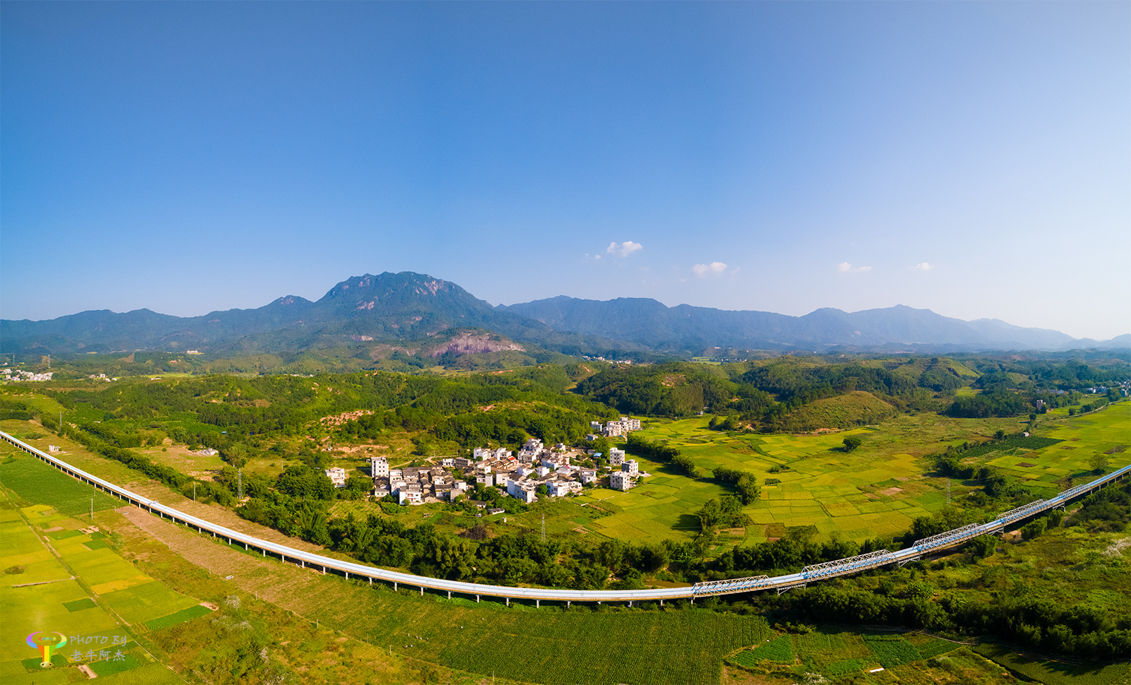 周日下乡拍摄肇庆封开杏花镇三联村下罗村的千顷稻田美景肇庆同城