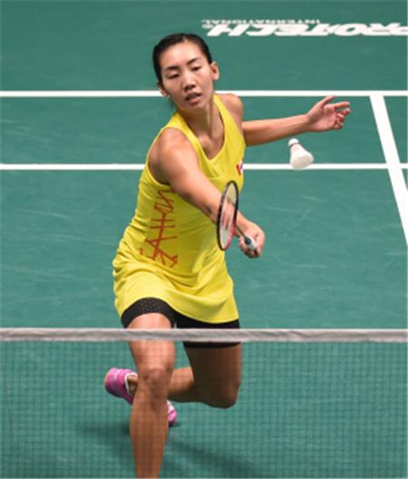 李文珊拿下羽毛球女单金牌,美女实力强颜值高