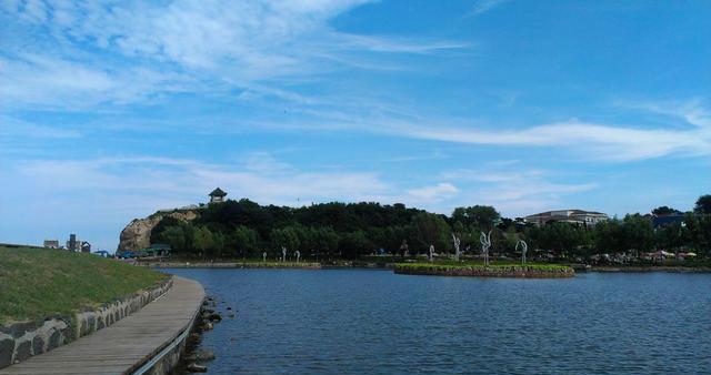 6,沧州:排名69部分景点:东光铁佛寺,沧州铁狮子,莫州扁鹊庙,沧州文庙