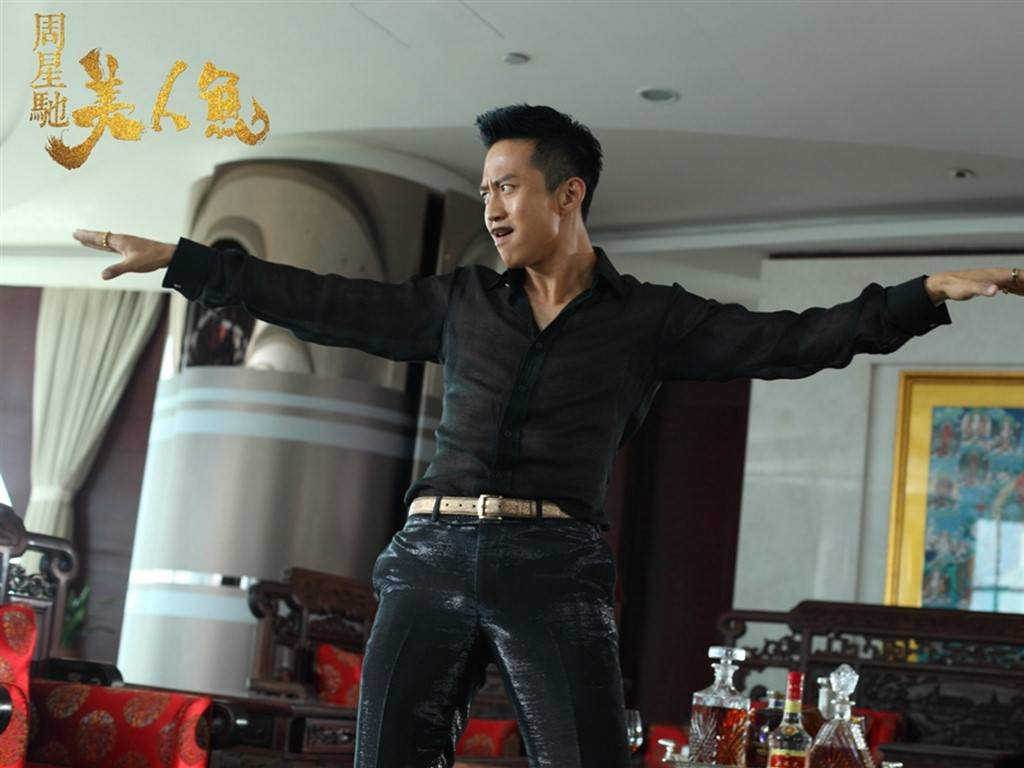 至于艾伦,就有媒体传出是代替第一部《美人鱼》中的邓超.